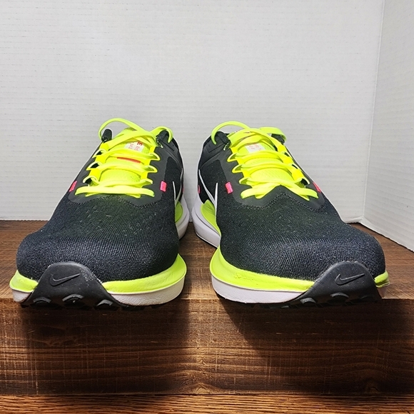 NIKE - Air Winflo 10 Men's Running Shoes - Size: 11 - Picture 10 of 15